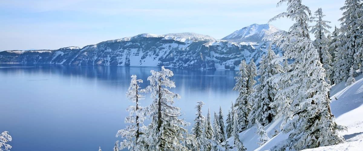 crater lake national park winter
